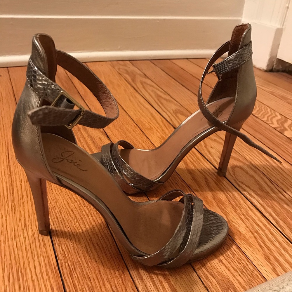 Joie Silver Heels Size 6.5